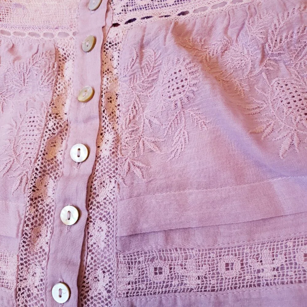 LOVESHACKFANCY Wisteria Sully Embroidered Lace Cotton Crop Top - Picture 9 of 13